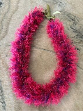 Hawaiian Lei purple pink Eyelash Yarn Ribbon handmade graduation luau wedding